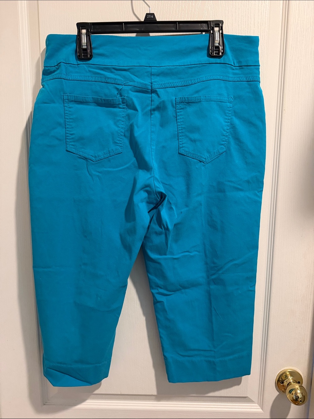 Ruby Rd. Bright Teal Capris - Picture 2 of 5